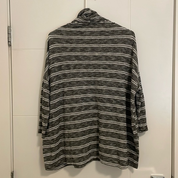Postmark (Anthro) Mika Gray and White Striped Turtleneck Sweater - Picture 4 of 8